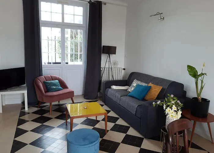 La Maison D'a Cote * May-sur-Orne